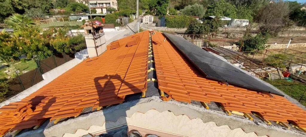Toiture et panneaux solaires — couvreur La Gaude